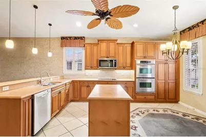 8013 Pine Hollow Drive, Mount Dora, FL 32757 - Photo 7