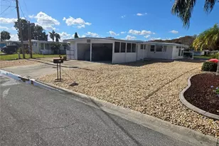 31645 Kelly Cir, Tavares, FL 32778 - Photo 1