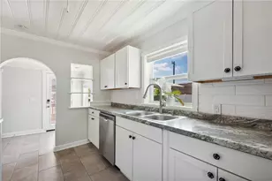 113 W Noble Ave, Bushnell, FL 33513 - Photo 13