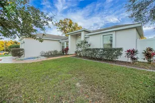 314 Stone Castle Loop, Lady Lake, FL 32159 - Photo 5