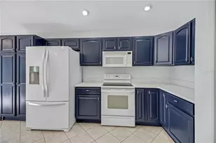 17725 SE 83rd Lucas Ct, The Villages, FL 32162 - Photo 23