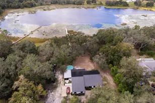 16758 SE 181st Terrace, Weirsdale, FL 32195 - Photo 3