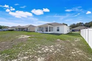 1009 Bluegrass Dr, Groveland, FL 34736 - Photo 35