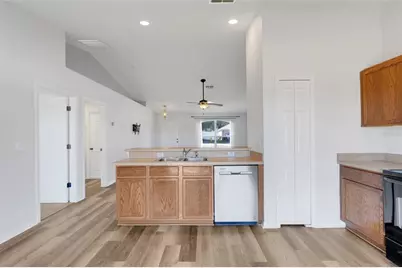 1009 Bluegrass Drive, Groveland, FL 34736 - Photo 15