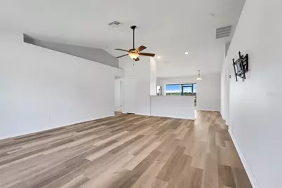 1009 Bluegrass Drive, Groveland, FL 34736 - Photo 9