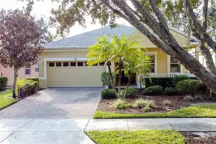 146 Crepe Myrtle Dr, Groveland, FL 34736 - Photo 5