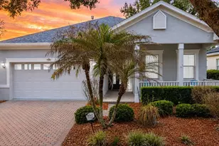 146 Crepe Myrtle Dr, Groveland, FL 34736 - Photo 1