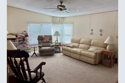 25051 Betton Hill, Leesburg, FL 34748 - Photo 15