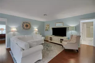 32801 Oak Park Dr, Leesburg, FL 34748 - Photo 39