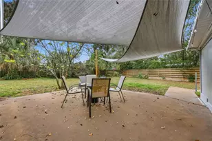 1215 NE 21 Ave, Gainesville, FL 32609 - Photo 29