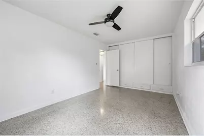 1215 NE 21st Avenue, Gainesville, FL 32609 - Photo 17