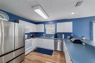 9089 SE 177th Belmont Pl, The Villages, FL 32162 - Photo 21