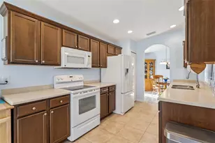 3601 Arlington Ridge Blvd, Leesburg, FL 34748 - Photo 11