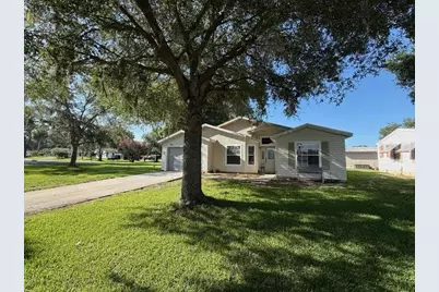 25607 Belle Helene, Leesburg, FL 34748 - Photo 1