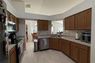 25607 Belle Helene, Leesburg, FL 34748 - Photo 3