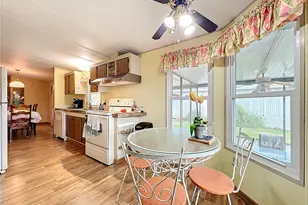 13508 Palm Dr, Astatula, FL 34705 - Photo 11