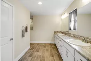 3323 Rohan Rd, Oxford, FL 34484 - Photo 23