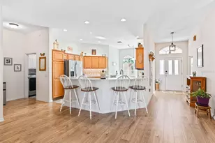 16817 SE 84th Colerain Cir, The Villages, FL 32162 - Photo 15