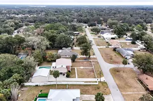 11 Reyes Rd, Deland, FL 32724 - Photo 9