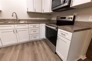 4438 Calamondin St, Lady Lake, FL 32159 - Photo 11