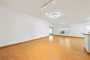 1928 Peachtree Ave, The Villages, FL 32162 - Photo 7