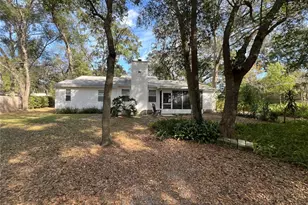 36338 W Spring Lake Blvd, Fruitland Park, FL 34731 - Photo 3