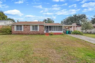 470 Ogden Ave, Umatilla, FL 32784 - Photo 9