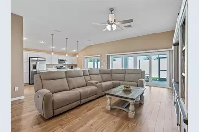 7182 Tippett Trail, The Villages, FL 34762 - Photo 9