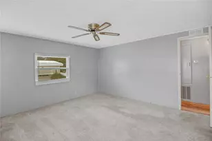 11 Orangewood Dr, Fruitland Park, FL 34731 - Photo 23