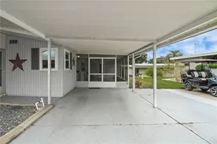 11 Orangewood Dr, Fruitland Park, FL 34731 - Photo 3