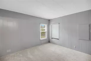 11 Orangewood Dr, Fruitland Park, FL 34731 - Photo 17