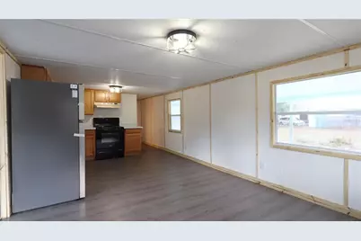 1389 NW 7th Lane, Lake Panasoffkee, FL 33538 - Photo 7