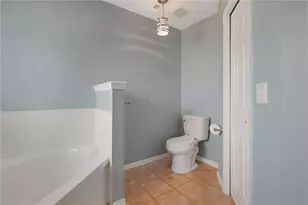 640 Woodview Dr, Tavares, FL 32778 - Photo 27