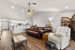 38436 Langlois Pl, Leesburg, FL 34788 - Photo 5