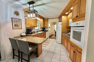 209 Hawthorne Blvd, Leesburg, FL 34748 - Photo 5