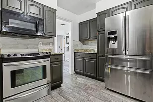 5329 Twin Palms Rd, Fruitland Park, FL 34731 - Photo 9