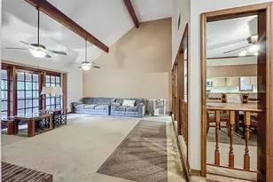 30845 Deal Dr, Sorrento, FL 32776 - Photo 5