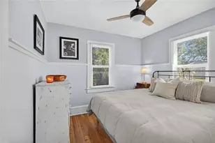 105 W Golf Links Ave, Eustis, FL 32726 - Photo 11