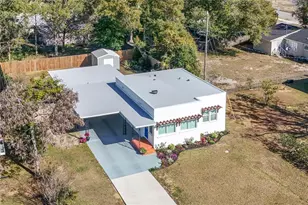 105 W Golf Links Ave, Eustis, FL 32726 - Photo 35