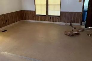 21285 Campbell Dr, Brooksville, FL 34601 - Photo 7