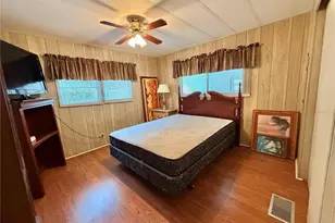 211 Aspen Cir, Leesburg, FL 34748 - Photo 43