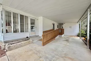 211 Aspen Cir, Leesburg, FL 34748 - Photo 59