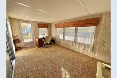 180 Hibiscus Way, Leesburg, FL 34748 - Photo 15