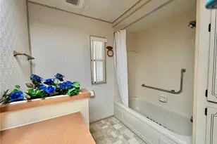 180 Hibiscus Way, Leesburg, FL 34748 - Photo 25