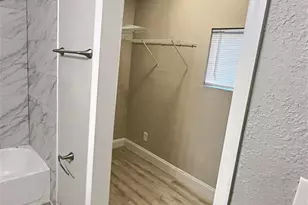 102 Quintard Ave, Orlando, FL 32811 - Photo 7