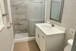 102 Quintard Ave, Orlando, FL 32811 - Photo 11