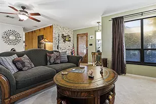 2314 Hillside Dr, Mount Dora, FL 32757 - Photo 7