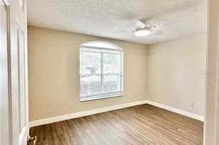 206 Palermo Pl, Lady Lake, FL 32159 - Photo 15