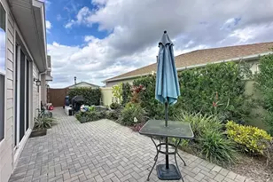 422 Alcove Dr, Groveland, FL 34736 - Photo 39