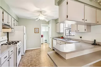 55 Aberdeen Circle, Leesburg, FL 34788 - Photo 13